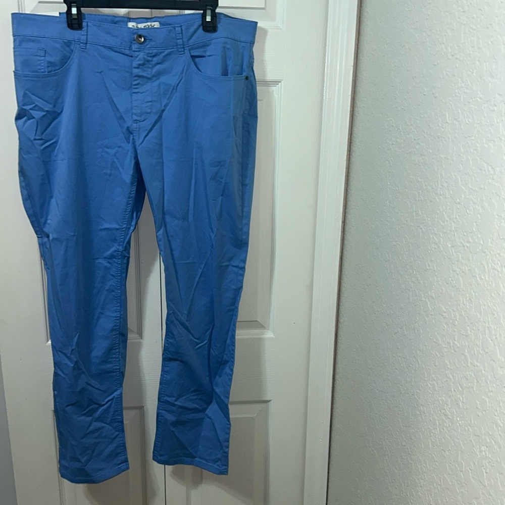 JSA BANK NEW, size 40x30, very comfy, last one!